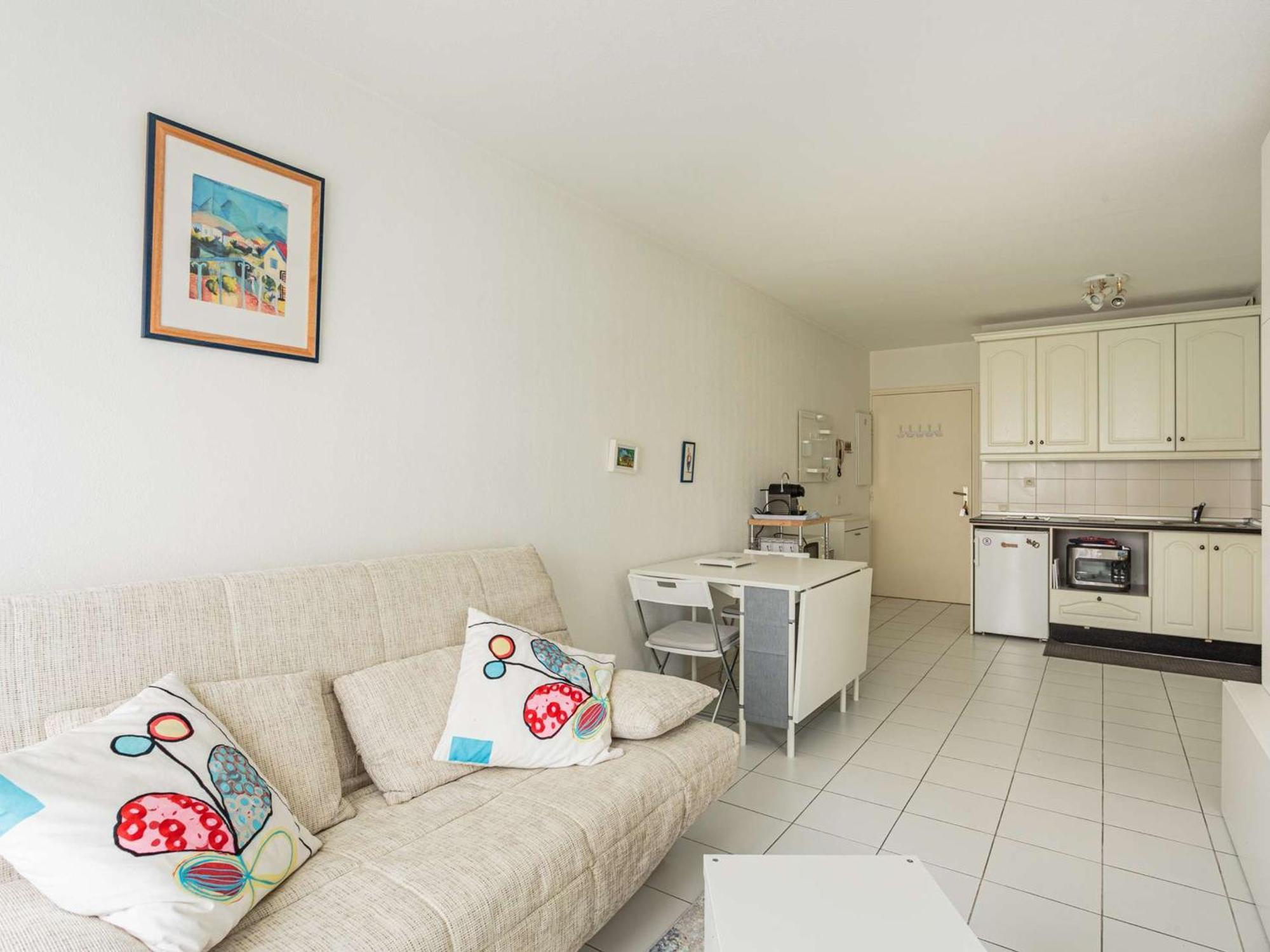 Appartement A 200 M De La Plage Avec Terrasse Et Parking, Au Coeur Des Commerces Et Restaurants - Fr-1-2-426 Hendaye Buitenkant foto